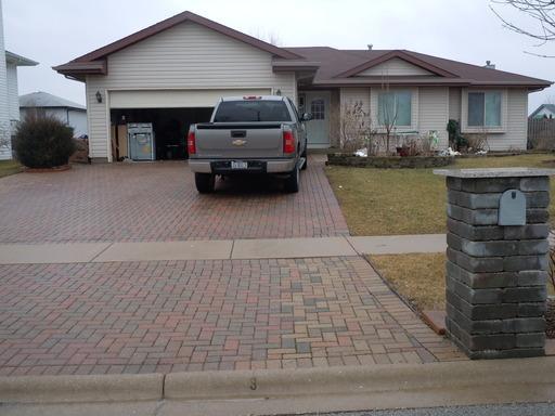 7002 Cottie Dr., Joliet, IL 60431