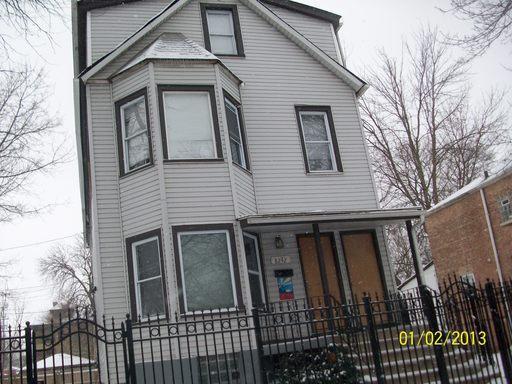 8242 S Marquette St., Chicago, IL 60617