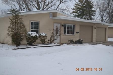 307 John St., North Aurora, IL 60542