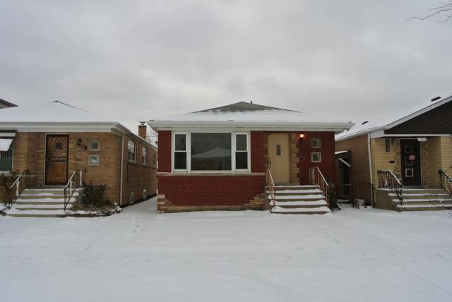 6926 S Komensky Ave., Chicago, IL 60629