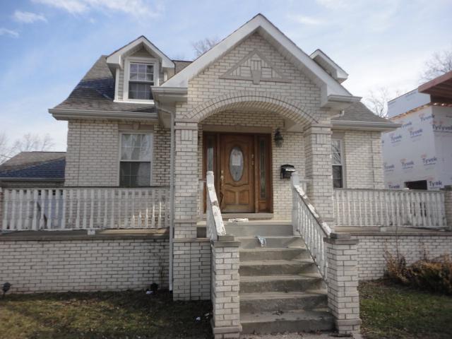 8431 N Greenwood Ave., Niles, IL 60714