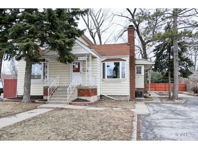 9123 S 52nd. Ave., Oak Lawn, IL 60453