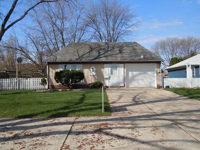 135 Braeburn Rd., Montgomery, IL 60538