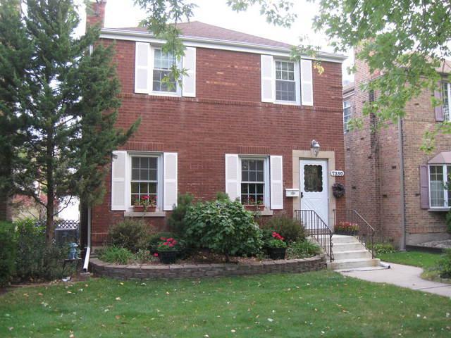 7330 W Farwell, Chicago, IL 60631