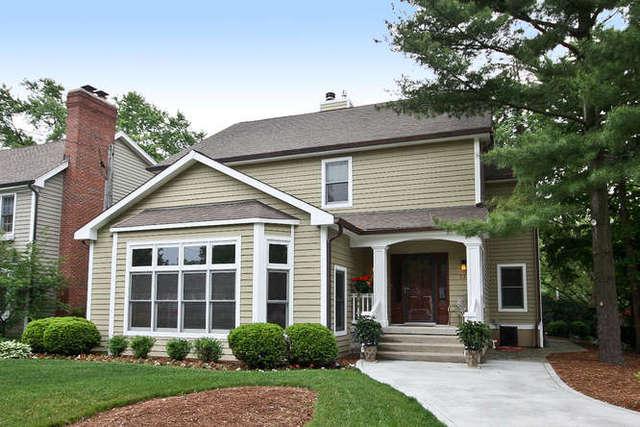 784 Prairie Ave., Glen Ellyn, IL 60137