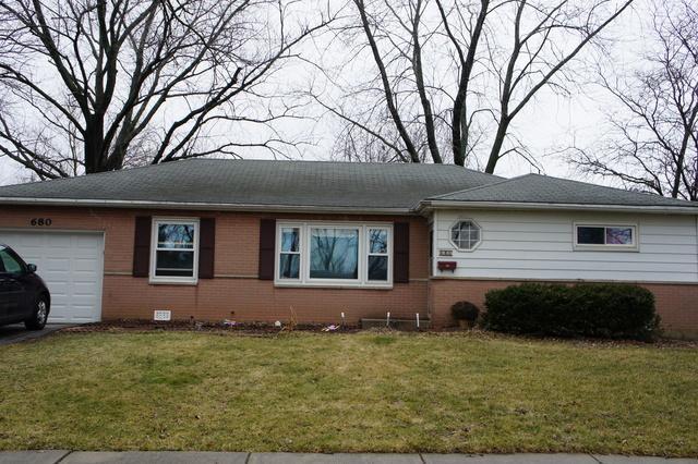 680 Mohave St., Hoffman Estates, IL 60194