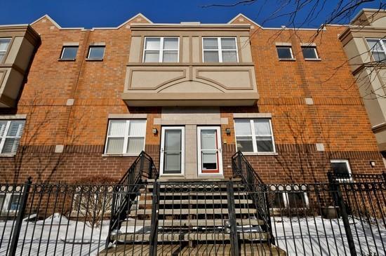7268 N Rogers Ave., Chicago, IL 60645
