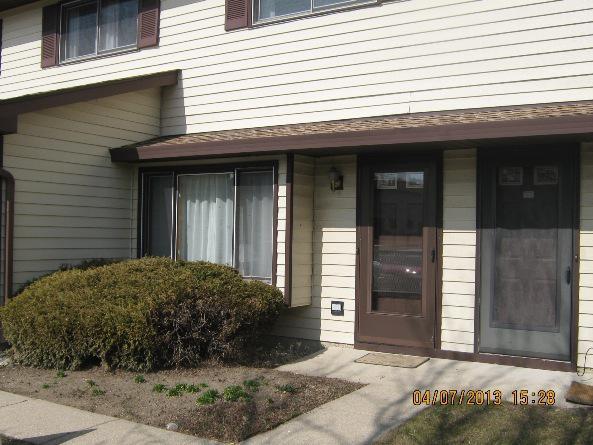 34026 N White Oak Ln., Gurnee, IL 60031