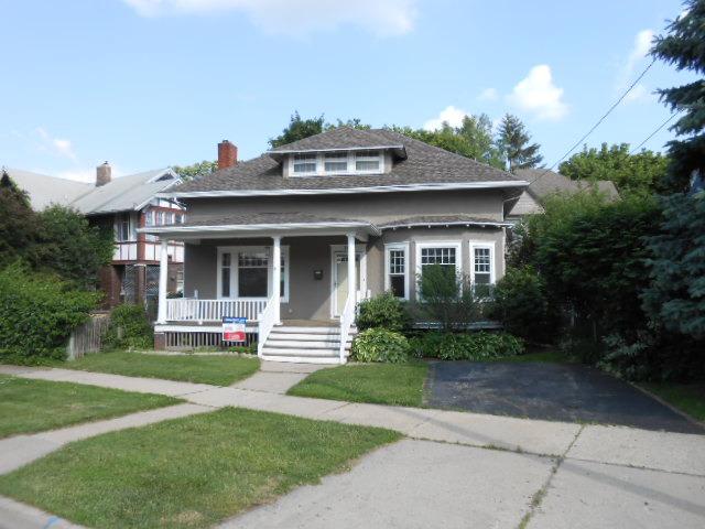 1137 Harlem Blvd., Rockford, IL 61103