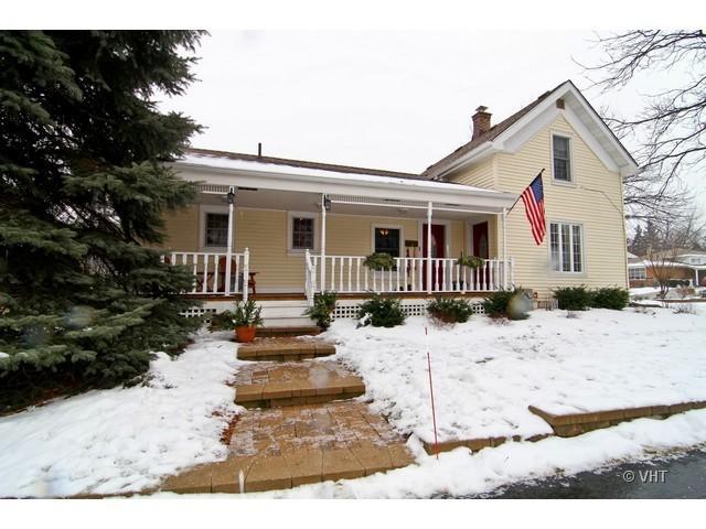 5501 Aubrey Ter., Downers Grove, IL 60516