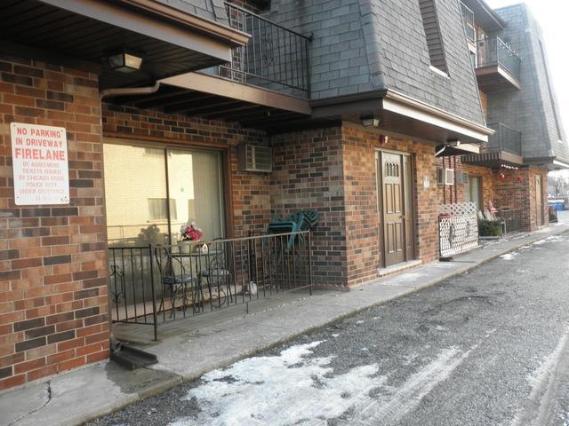 9812 S Sayre Ave. #1B, Chicago Ridge, IL 60415