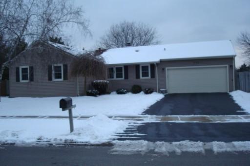 1759 Villanova Dr., Naperville, IL 60565