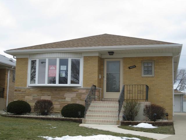 4825 N Sayre Ave., Chicago, IL 60656