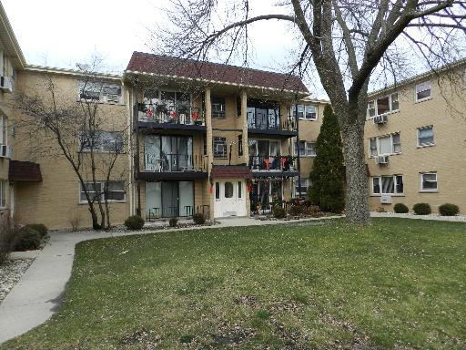 8854 N Grace Ave. #2NW, Niles, IL 60714