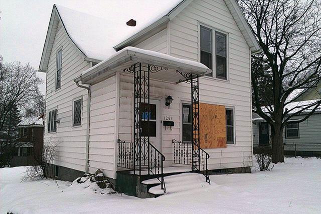 1251 Garrison Ave., Rockford, IL 61103