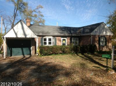 20 Matts Rd., Fox Lake, IL 60020