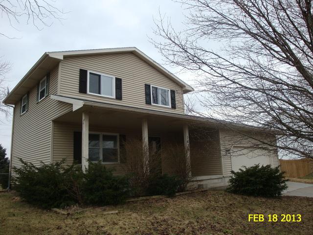 1634 Pebblewood Dr., Sycamore, IL 60178