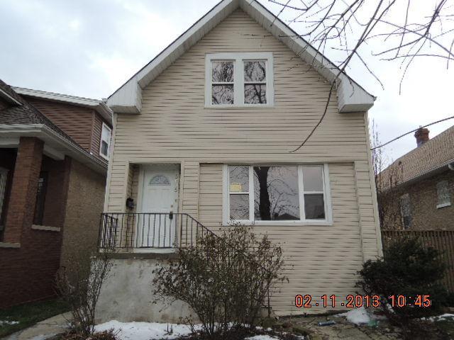 5035 W Berenice Ave., Chicago, IL 60641