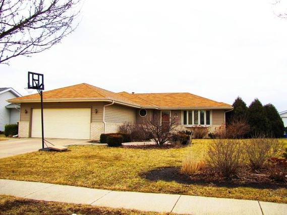 2918 Frank Turk Dr., Plainfield, IL 60586