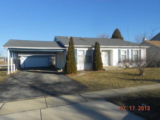 812 Murphy Dr., Romeoville, IL 60446