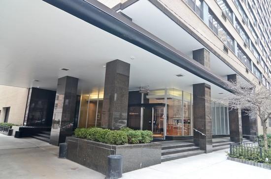 850 N Dewitt Pl. #5I, Chicago, IL 60611