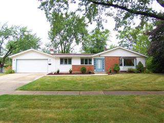 660 Perry Ln., Hoffman Estates, IL 60169