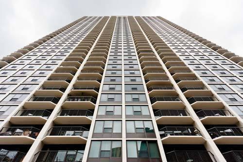 1560 N Sandburg Ter. #4011J, Chicago, IL 60610