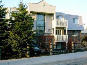 159 E Mill St. #11, Wauconda, IL 60084