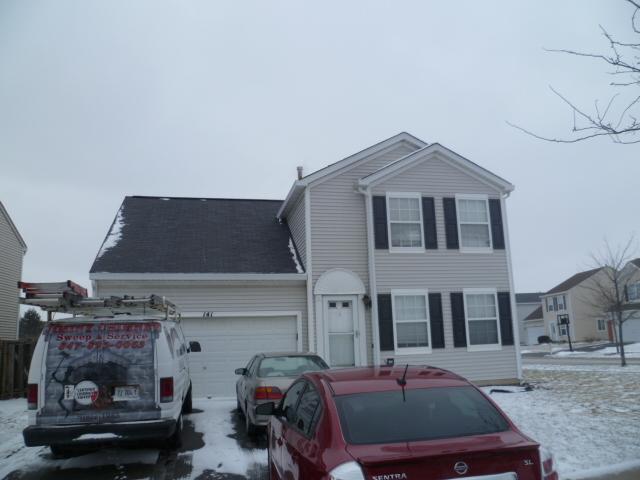 141 Bridlewood Cir., Lake In The Hills, IL 60156