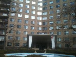 6833 N Kedzie Ave. #711, Chicago, IL 60645
