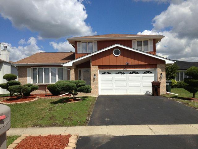 4136 Cambridge Cir., Country Club Hills, IL 60478