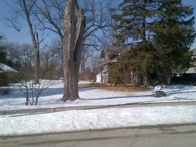 940 N Highland Ave., Glen Ellyn, IL 60137