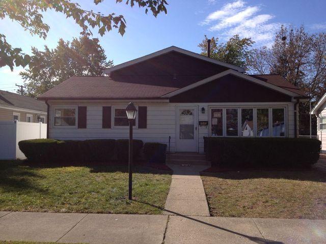 8940 S 51st Ave., Oak Lawn, IL 60453