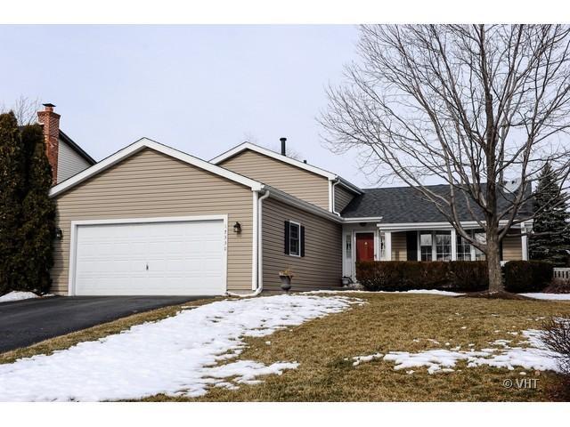 17330 W Dartmoor Dr., Grayslake, IL 60030