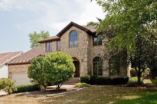 6575 Berrywood Dr., Downers Grove, IL 60516
