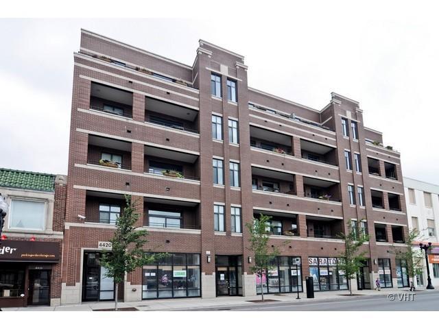 4420 N Clark St. #303, Chicago, IL 60640