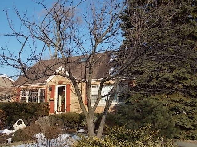 1025 S Ashland Ave., La Grange, IL 60525
