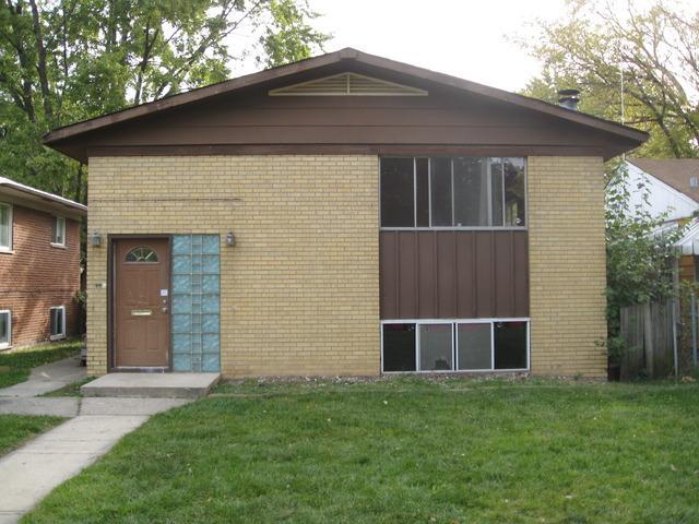 14013 S Saginaw Ave., Burnham, IL 60633