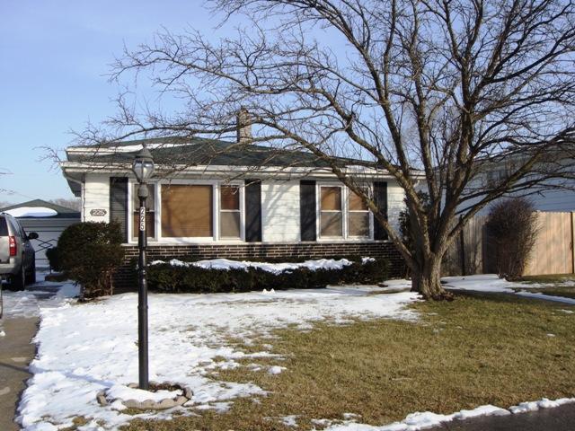 225 N Elizabeth St., Lombard, IL 60148