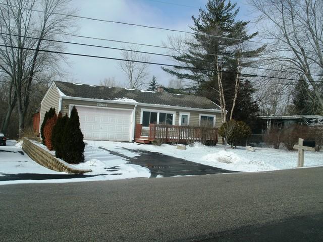 28682 N Madison Ave., Wauconda, IL 60084