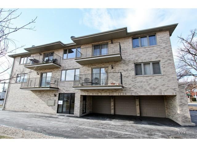 5240 Yourell Ave. #3N, Oak Lawn, IL 60453