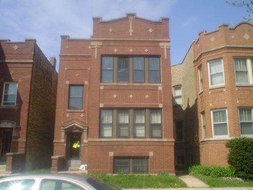 5830 N Campbell Ave., Chicago, IL 60659