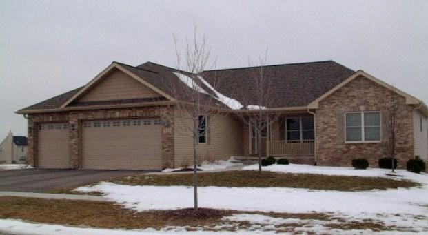 918 Capital Ave., Sycamore, IL 60178