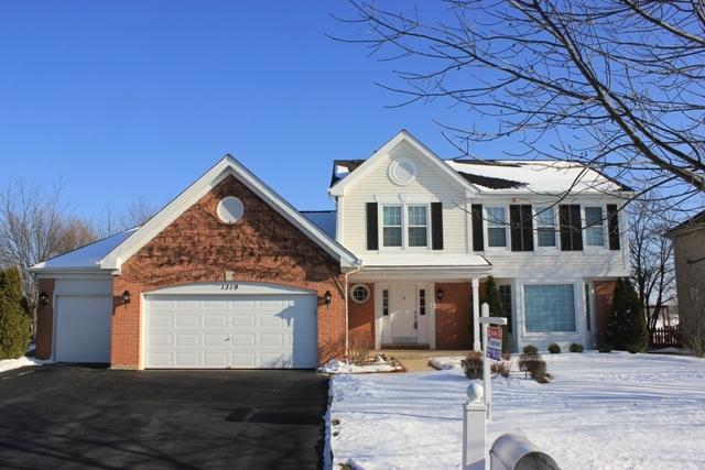 1319 Saddlebrook Dr., Bartlett, IL 60103