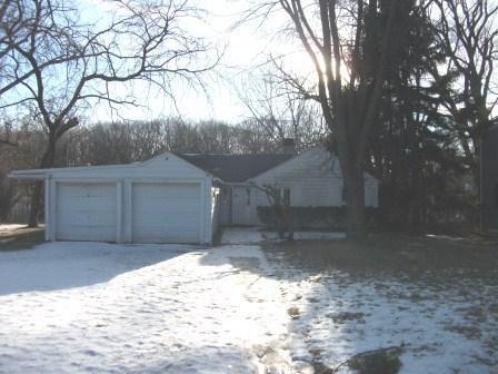 215 Miraflores Ave., Waukegan, IL 60087