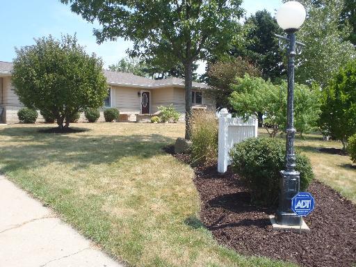 27416 State Route 23 Rd., Sycamore, IL 60178