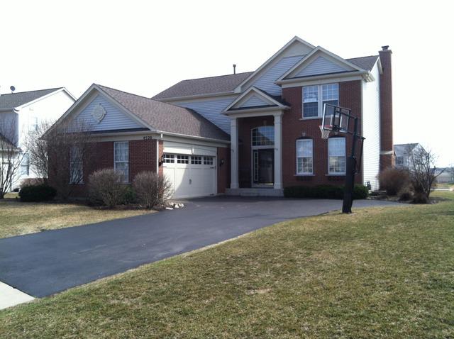 4520 Whitehall Ln., Algonquin, IL 60102
