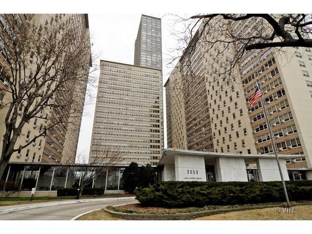 3950 N Lake Shore Dr. #1526, Chicago, IL 60613