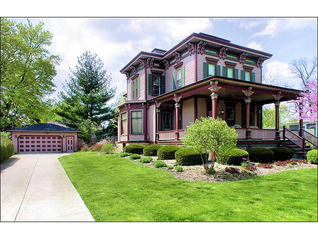 325 N Elm St., Waterman, IL 60556
