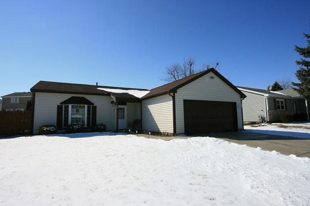 30 Fallstone Dr., Streamwood, IL 60107